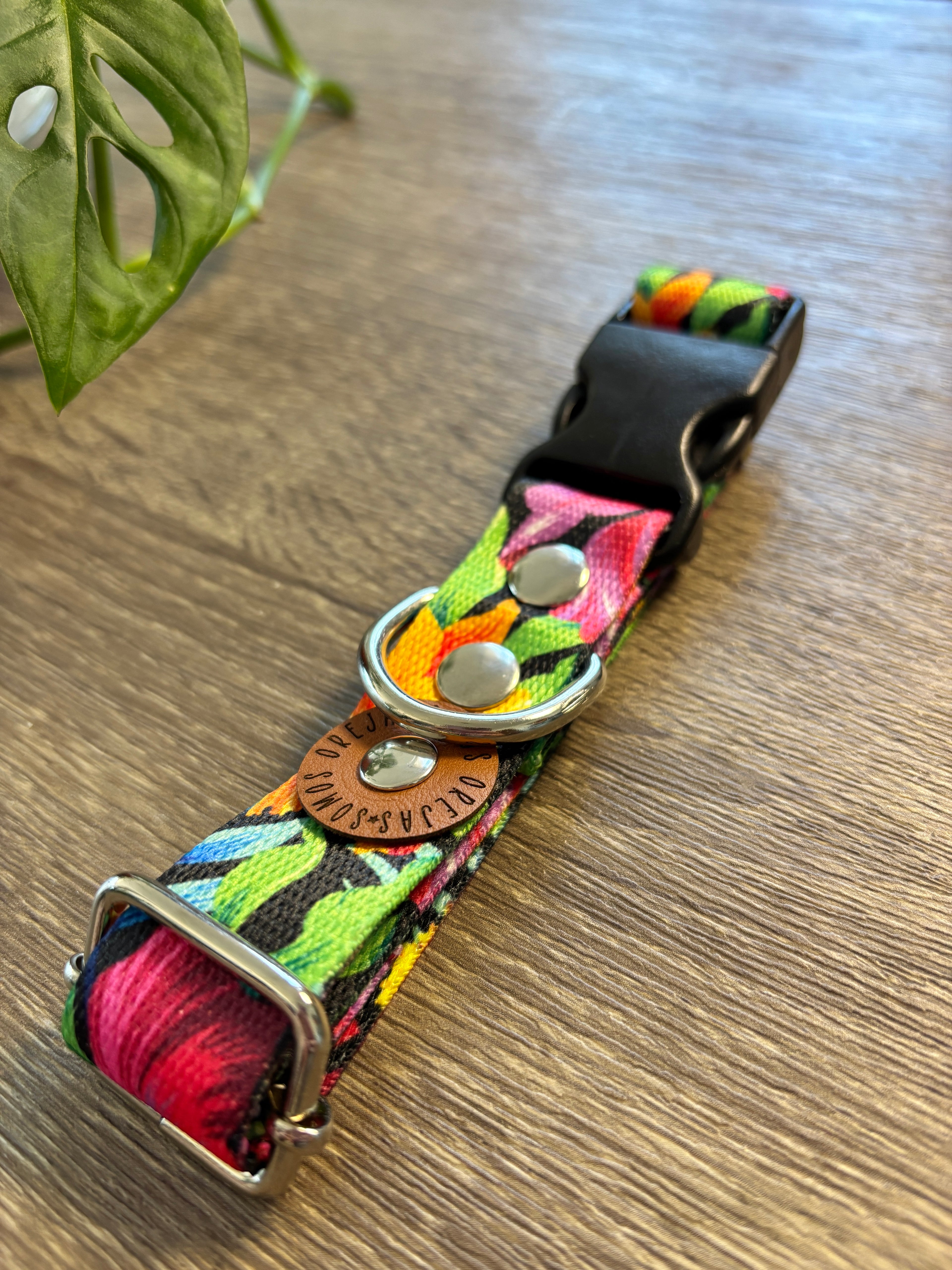 Collar regulable para mascotas - Floreado
